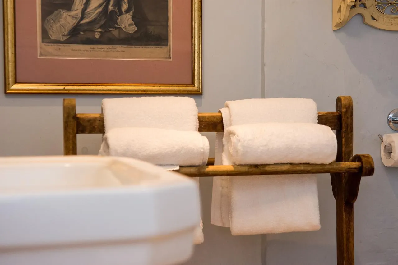 The Longleat Bath Arms Hotel 4*,  United Kingdom